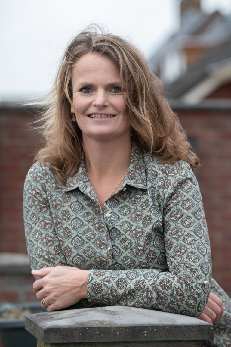 Sabine van der Lans, coach en spreker bij afscheid